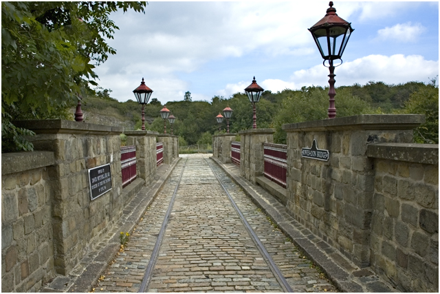 Bowes - Lyon Bridge